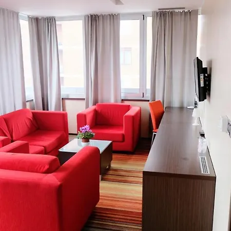 Richi 汽车旅馆 3*